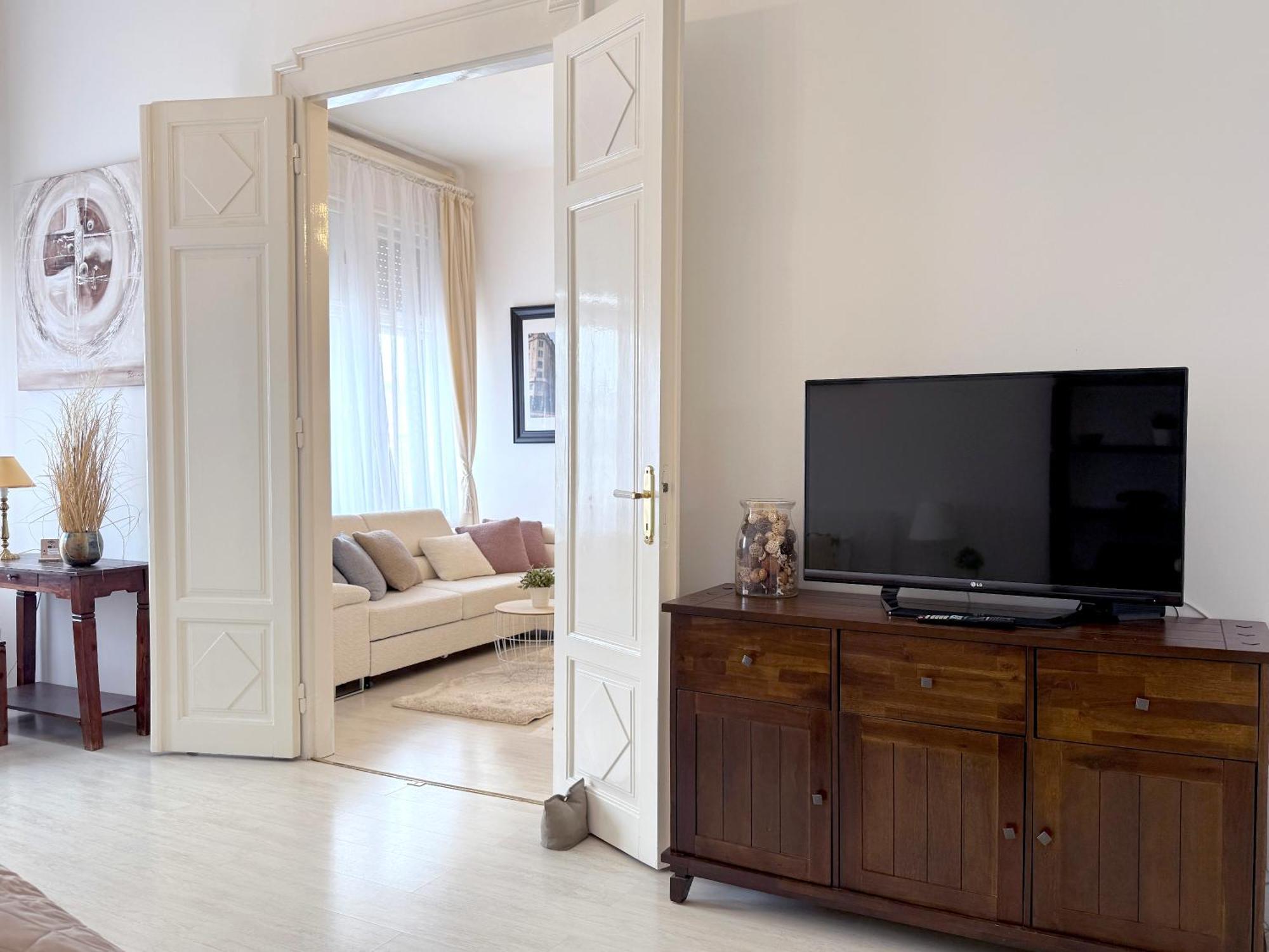 Elegant 125M2 Apartment In Center Of بودابست المظهر الخارجي الصورة