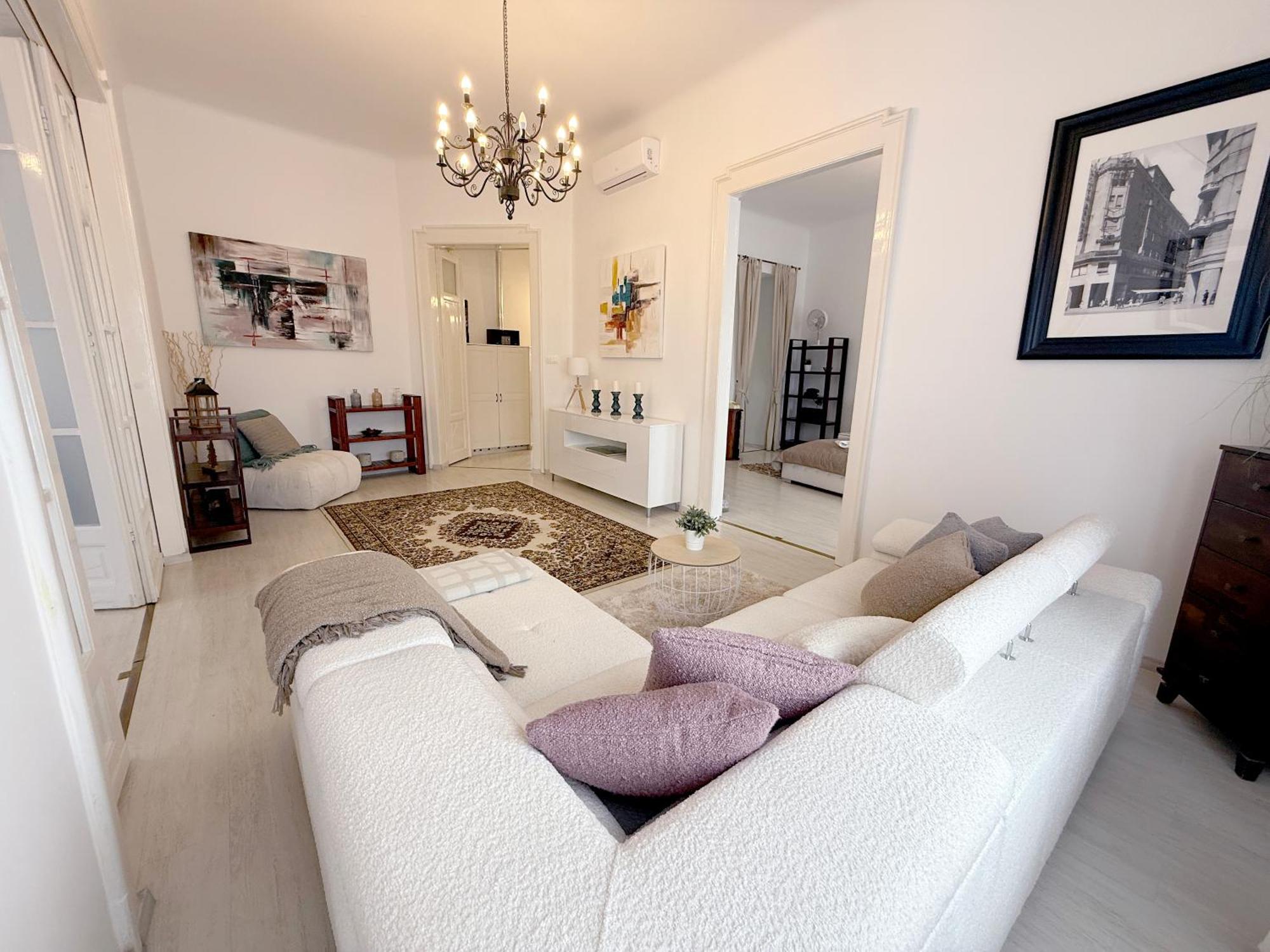 Elegant 125M2 Apartment In Center Of بودابست المظهر الخارجي الصورة